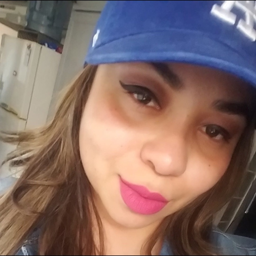 Meet your Posher, Ana